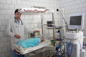 В Днепропетровске спасли новорожденного с пороком сердца 