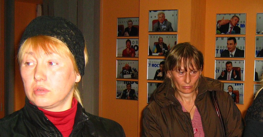Мать погибшего подростка Лилия Демьянович: «Я не верю, что мой сын хотел украсть бюллетени»