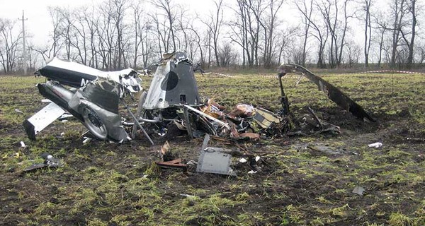 Вертолет, перевозивший в Одессу трех девушек-моделей, потерпел крушение по вине пилота