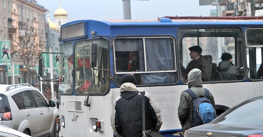 Трамваи-троллейбусы начнут ходить до полуночи в феврале