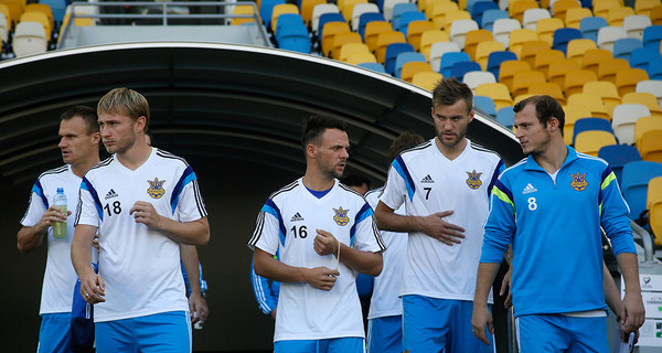 Вратарь Пятов забил гол! Но счет матча Украина - Словакия - 0:1
