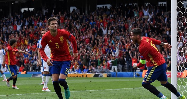 Испания вырвала победу за 3 минуты до конца матча