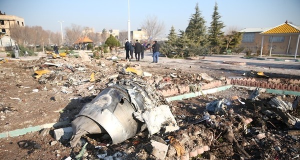 Крушение самолета МАУ в Иране: у СБУ есть две приоритетные версии катастрофы