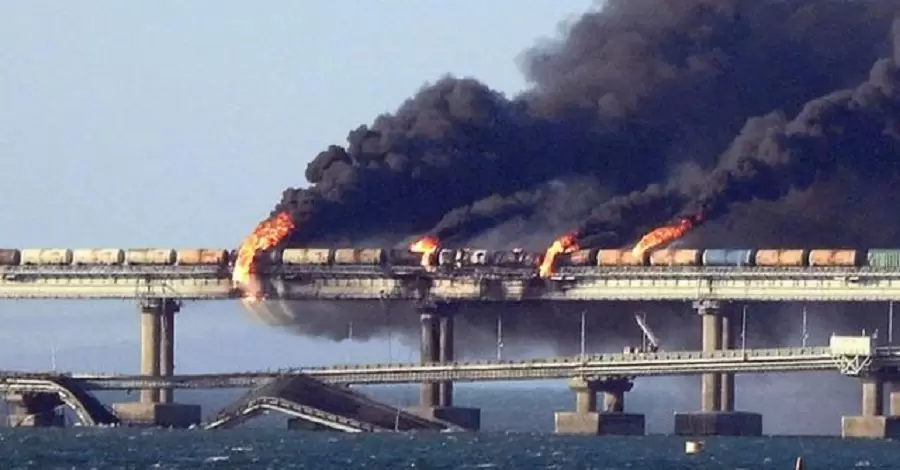 В СБУ раскрыли подробности ударов по Крымскому мосту