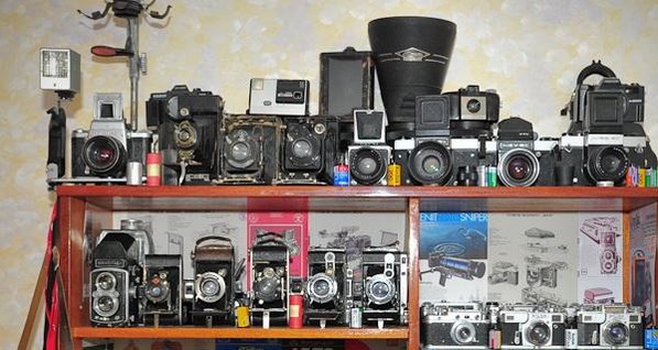 Днепропетровские коллекционеры собирают фотоаппараты, кирпичи и монеты